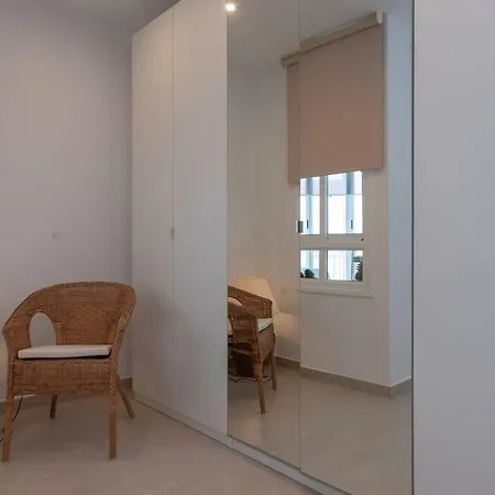 El Medano 2 - Two Bed With Unlimited Wifi Internet Apartamento
